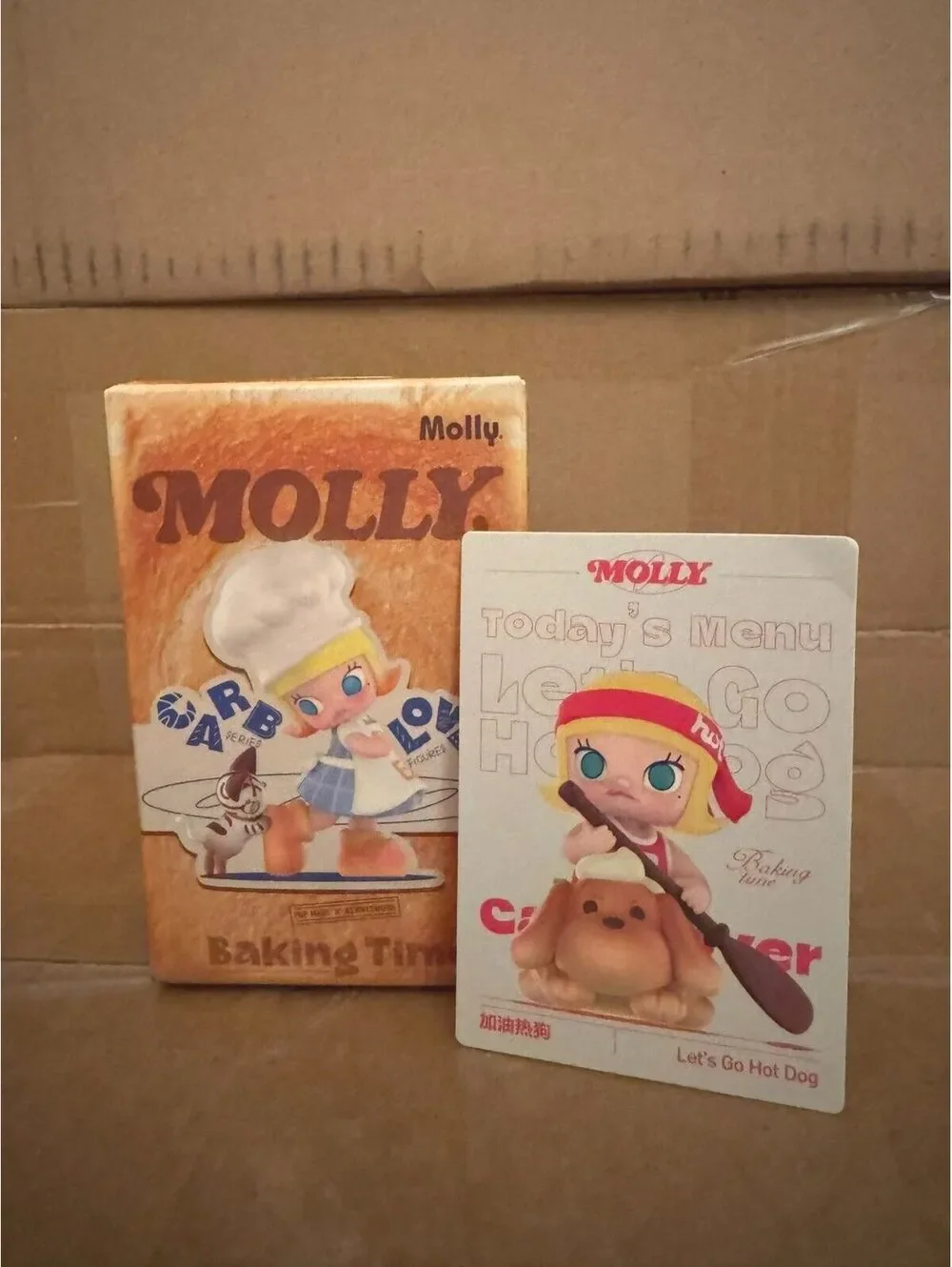 Pop Mart Molly Carb-Lover Series Figure: Let's Go Hot Dog